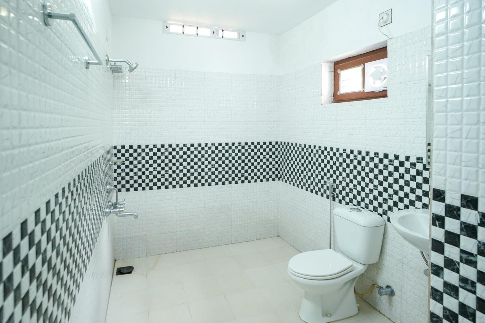 דירות סולטאן באטרי Wayanad Palm Grove Retreat G Floor מראה חיצוני תמונה